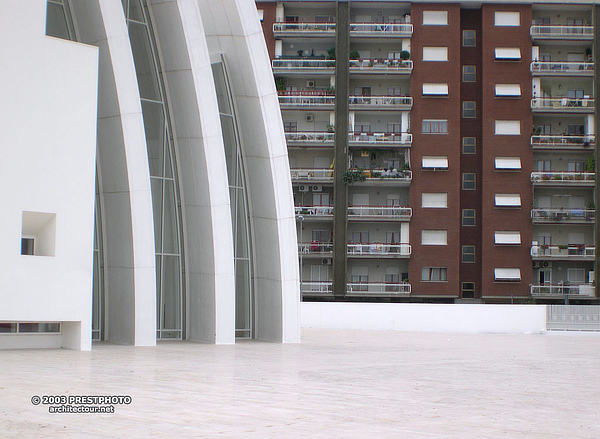 Richard Meier, Dives in Misericordia, Complesso parrocchiale di Dio Padre Misericordioso, Chiesa dell'anno 2000, Roma, Tor Tre Teste, Italy