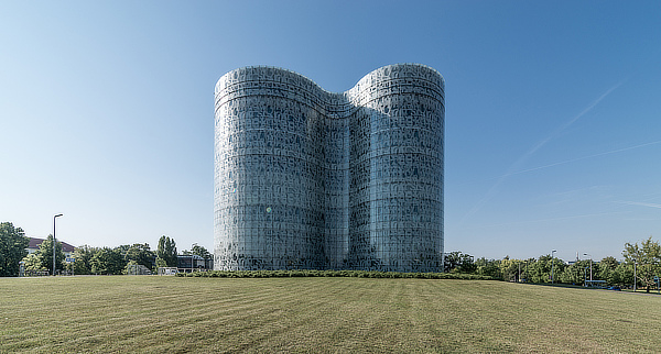 Herzog & de Meuron, IKMZ Informations Kommunikations und Medienzentrum, Brandenburg University of Technology, Cottbus, Germany