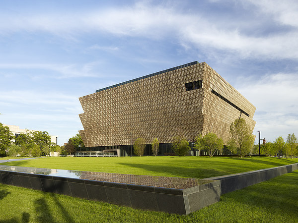 David Adjaye, The Freelon Group, Davis Brody Bond, SmithGroup JJR, NMAAHC, Smithsonian National Museum of African American History and Culture, Washington D.C.