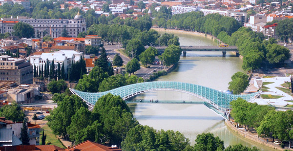 Michele De Lucchi, aMDL, The Bridge of Peace, Il Ponte della Pace, Tbilisi, Georgia, Favero & Milan