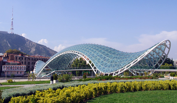 Michele De Lucchi, aMDL, The Bridge of Peace, Il Ponte della Pace, Tbilisi, Georgia, Favero & Milan