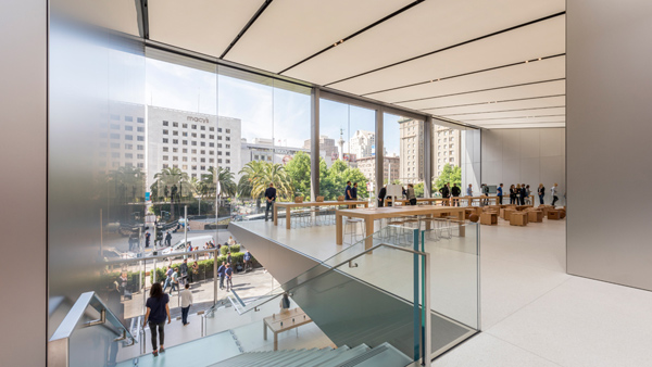 Norman Foster, Foster + Partners, Jonathan Ive, Apple, Angela Ahrendts, Union Square, San Francisco