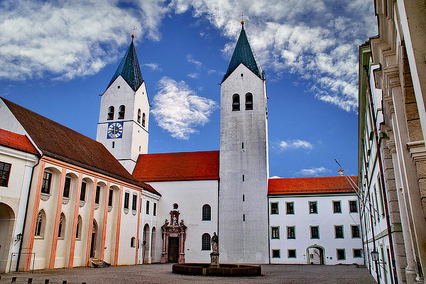 gmp, von Gerkan Marg und Partner, Meinhard von Gerkan, Kardinal-Döpfner-Haus, Freising, Domberg, Bavaria