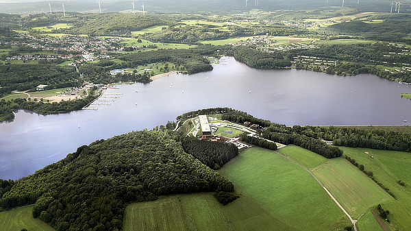 Graft architects, Seezeitlodge Hotel Bostalsee, Gonnesweiler, Saarland, Germany, Knippers Helbig, Ernst Partner Landschaftsarchitekten