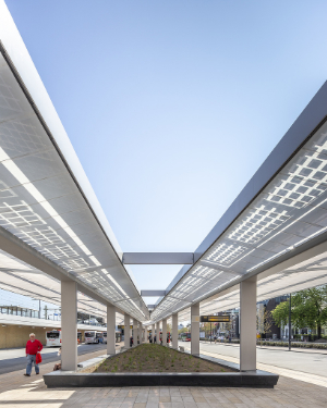 architectenbureau cepezed, Bus Station, Tilburg, Netherlands, IMd Raadgevende Ingenieurs, Atelier Quadrat, Nelissen Ingenieursbureau