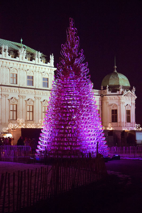 Hello Wood, Christmas Tree, Budapest, Vienna, London, Visual Europe Group