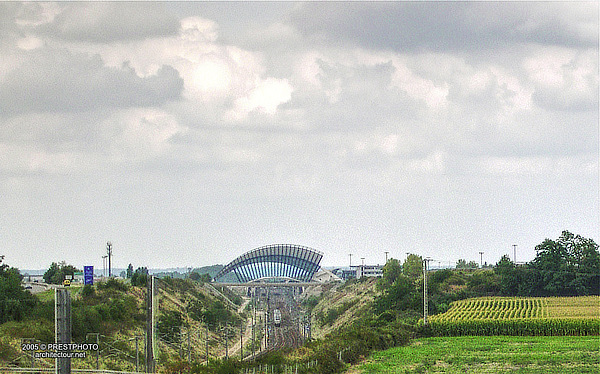 Santiago Calatrava, Gare TGV Lyon Saint Exupéry, Satolas, Colombier-Saugnieu, Rhône-Alpes, France