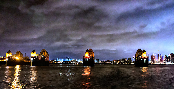 Thames Barrier, Charles Draper, Rendel, Palmer and Tritton, dam, London