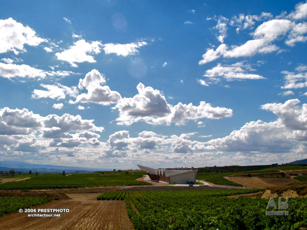 Santiago Calatrava, Bodega Ysios, winery, Laguardia, Rioja Alavesa, Basque Country, Euskadi