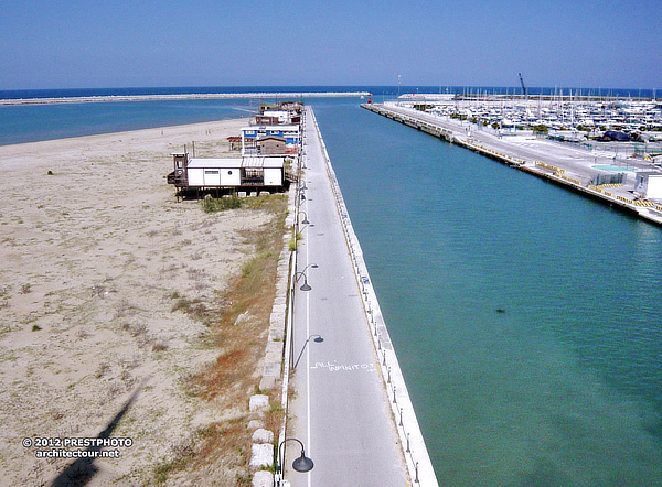 Walter Pichler, Ponte del Mare, Pescara, Abruzzo, Italy, Mario De Miranda, Chris Dondorp